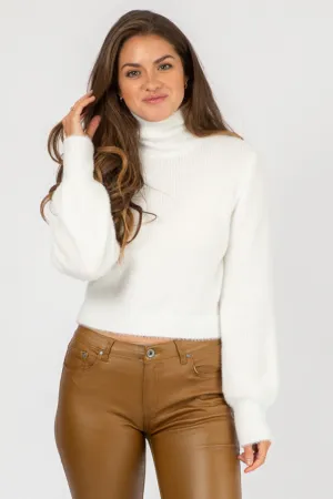 IVORY FUZZY SEMICROP SWEATER