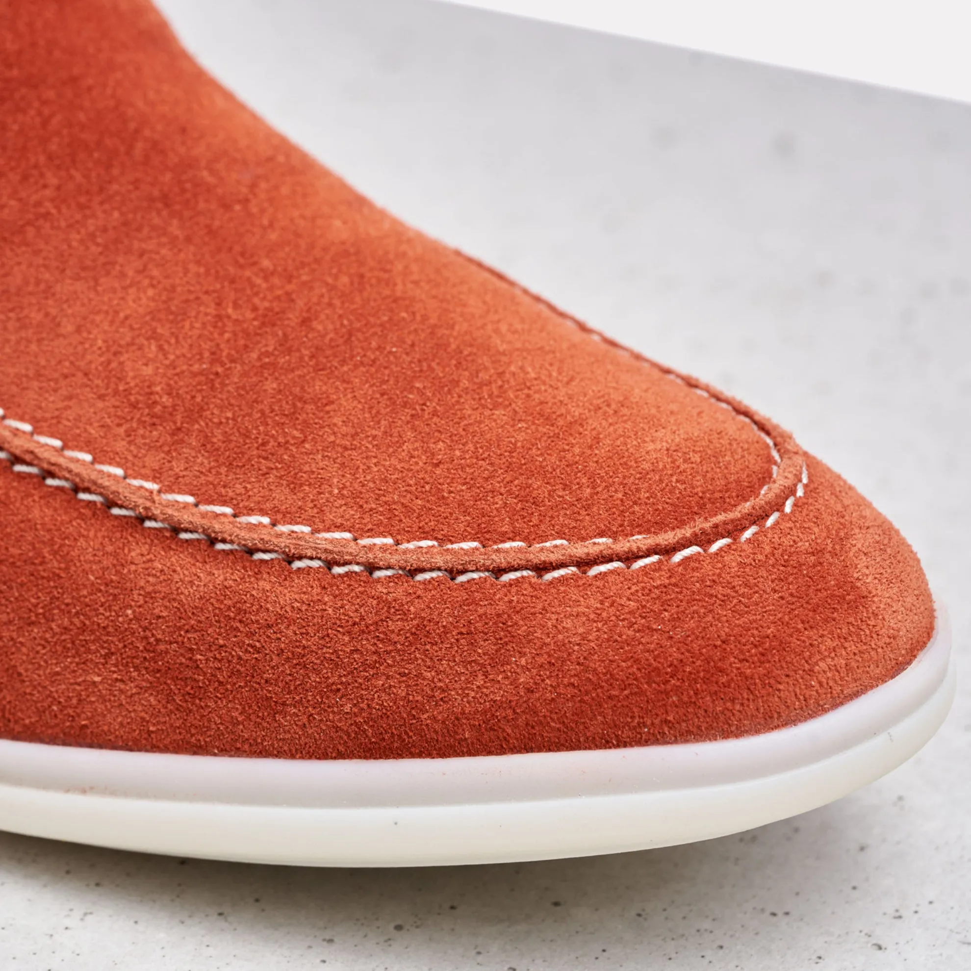 John Slip-on Loafer in Fine Suede / Orange