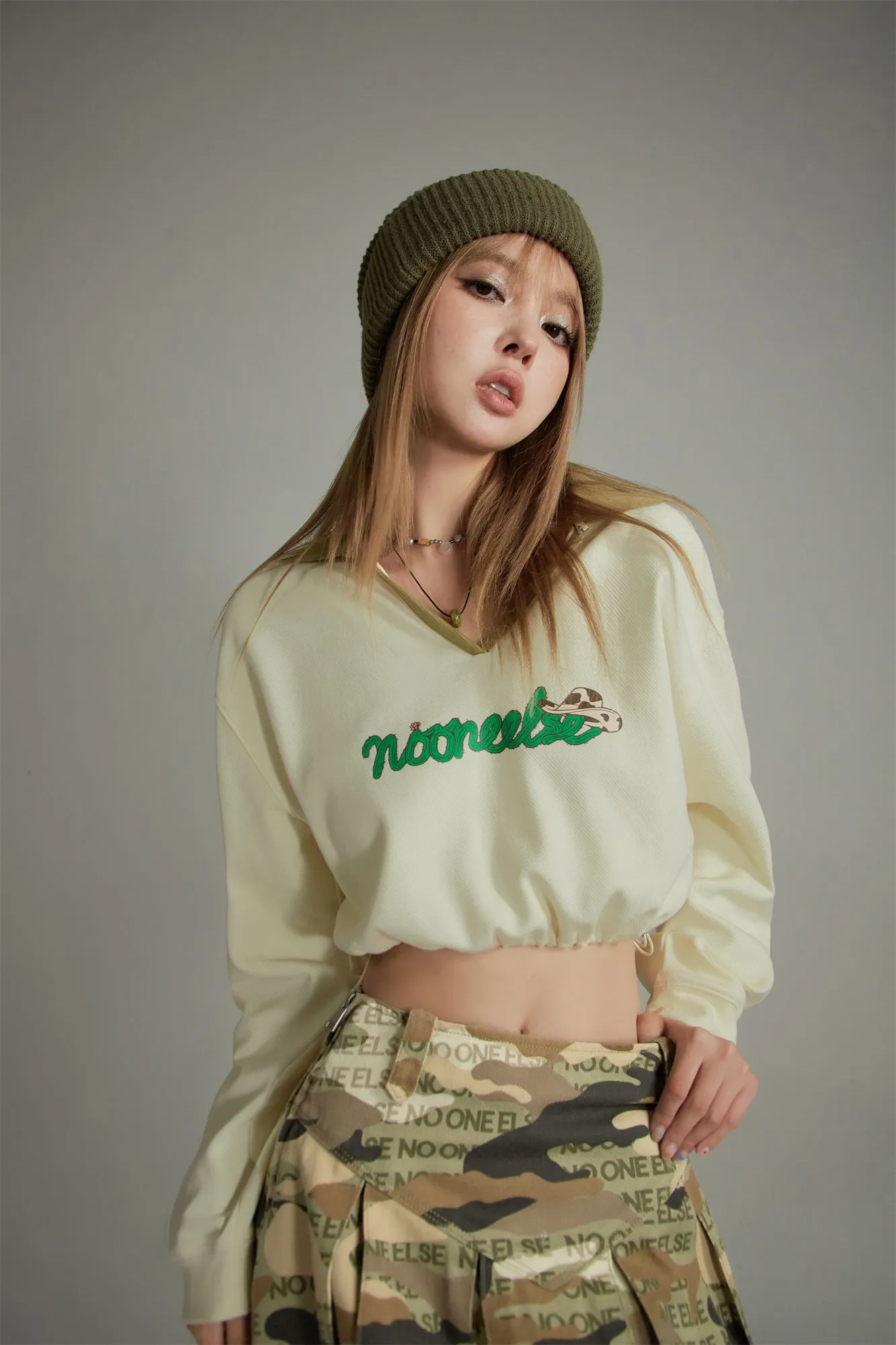 Noe Cropped Pullover Sweater