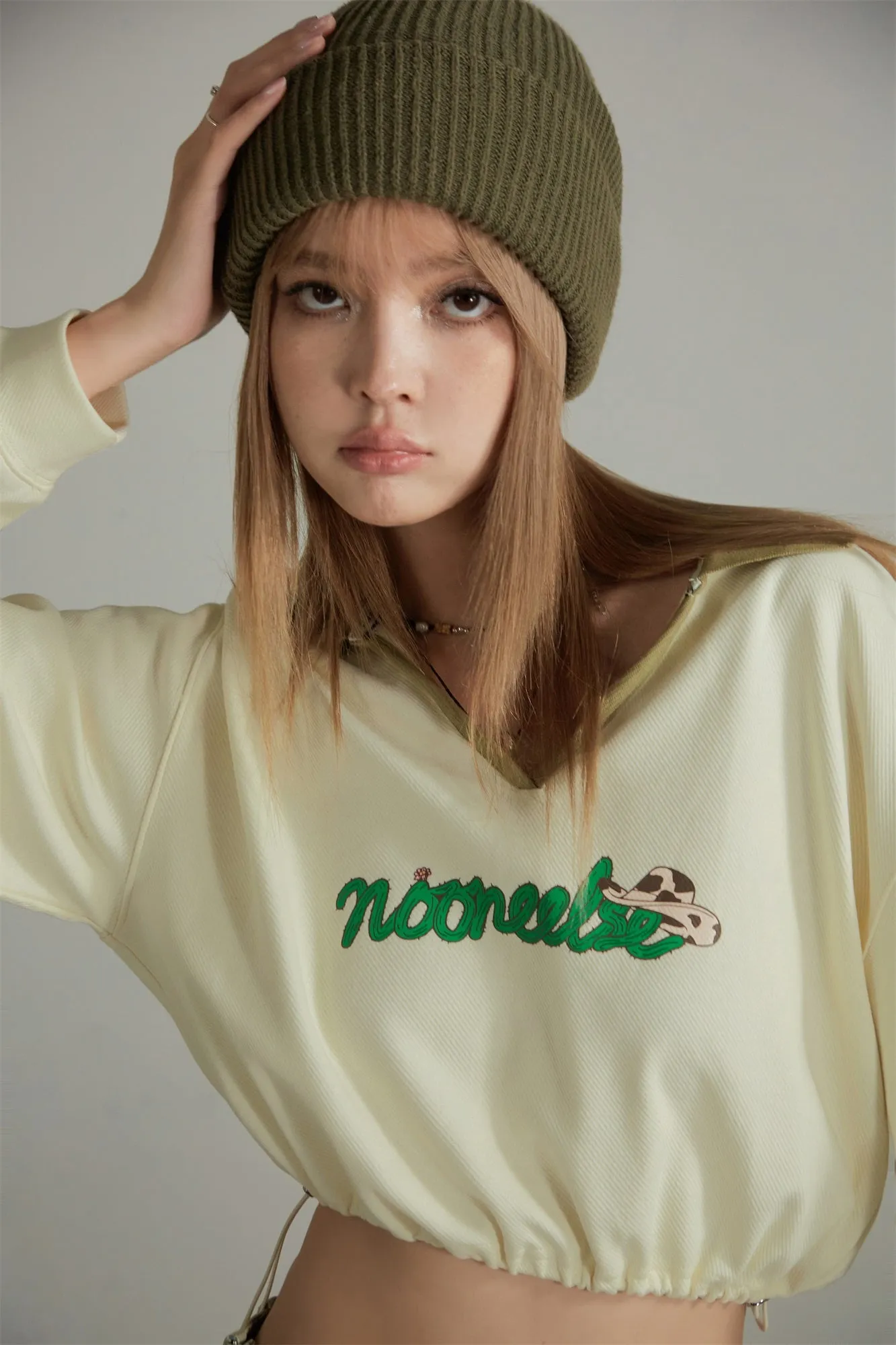 Noe Cropped Pullover Sweater