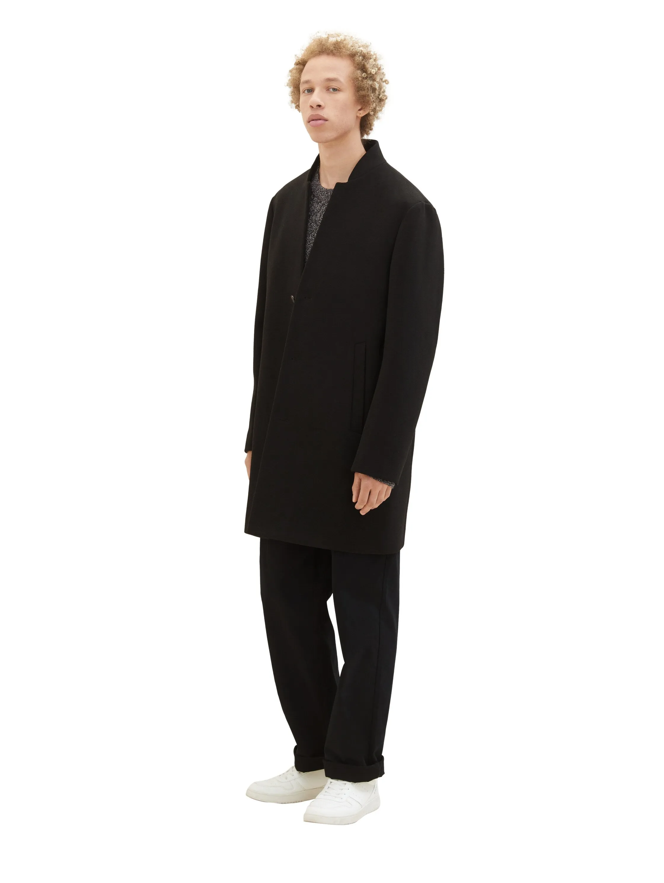 THREE BUTTON WOOL COAT