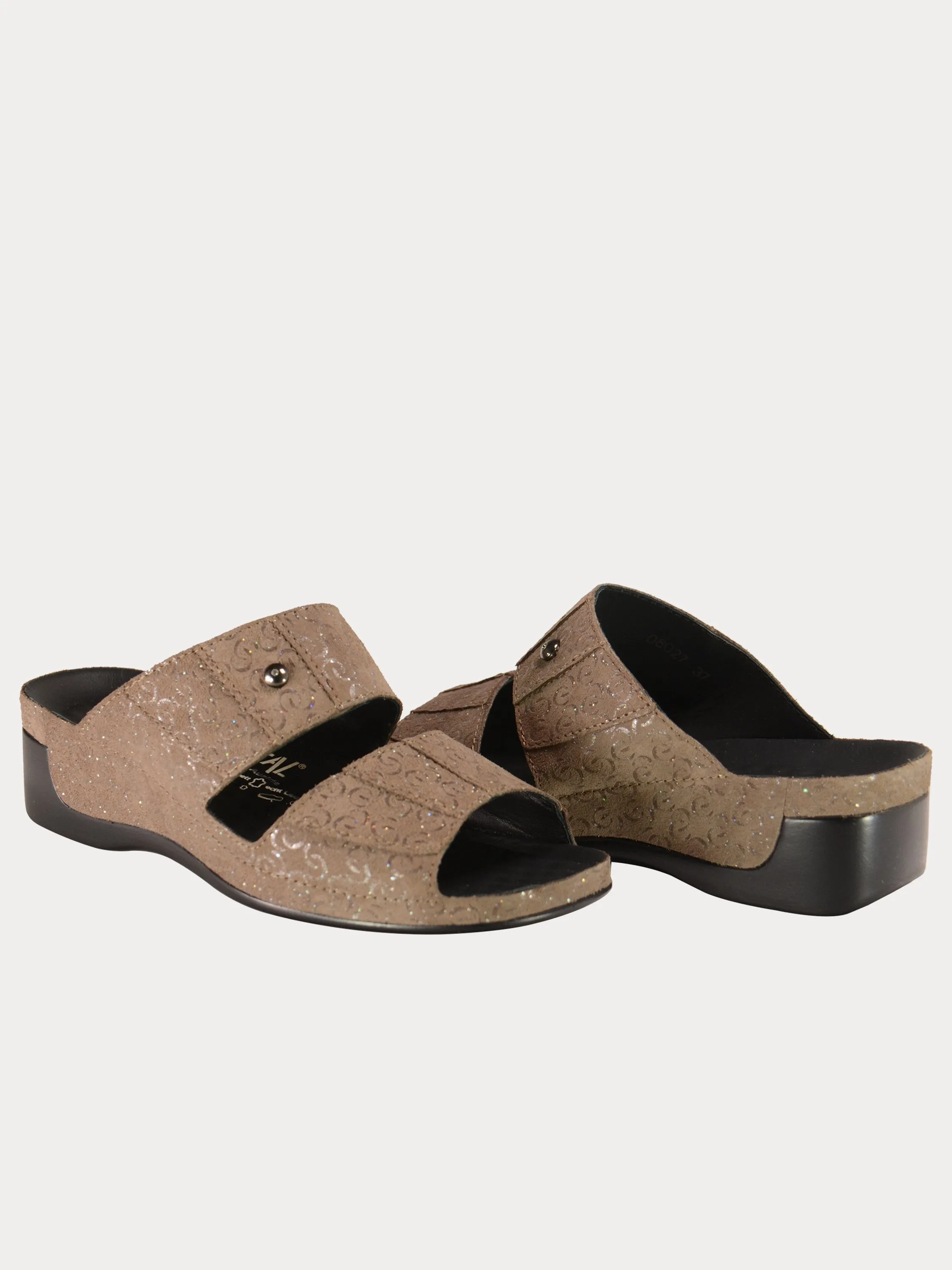 Vital Women's Slider Leather Sandals